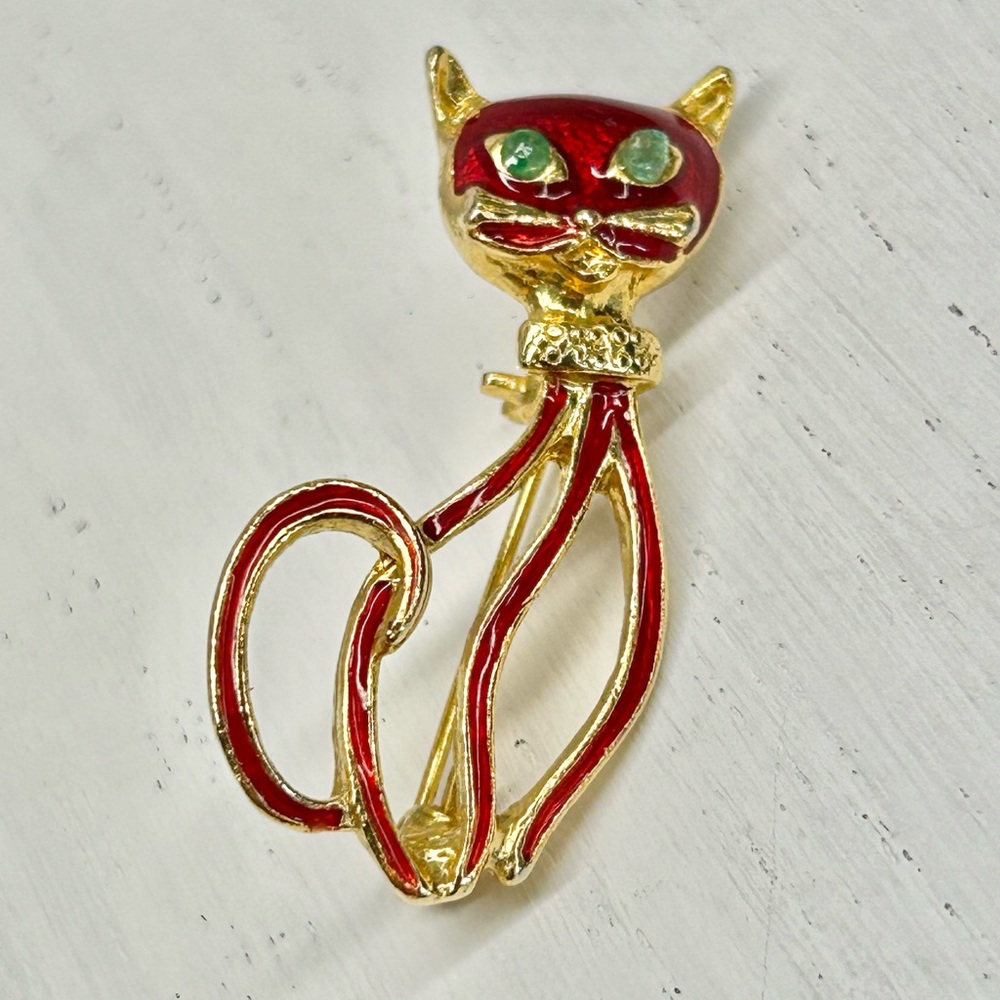 Vintage Red and Gold Cat Costume Jewelry Brooch With Green Stone Eyes